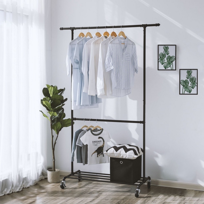 Porte-manteau sur pied mobile LINEA, noir