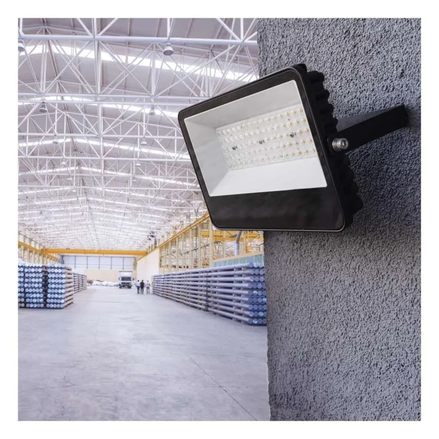 Projecteur LED AVENO 48 W 230 V 4000 K 7200 lm IP66, noir