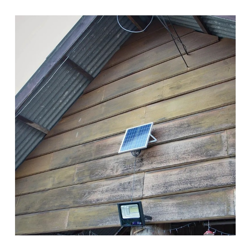 Projecteur solaire à intensité variable LED/20W/6,4V 4000K IP65 10000 mAh + Télécommande