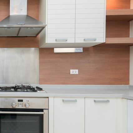 Rabalux - Réglette de cuisine avec prises LED/10W/230V 4000K 50 cm blanc