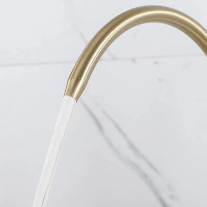 REA-B7596 - Mitigeur d'évier avec douchette extractible et filtration ECO FRESH, 37,5 cm, finition dorée brossée