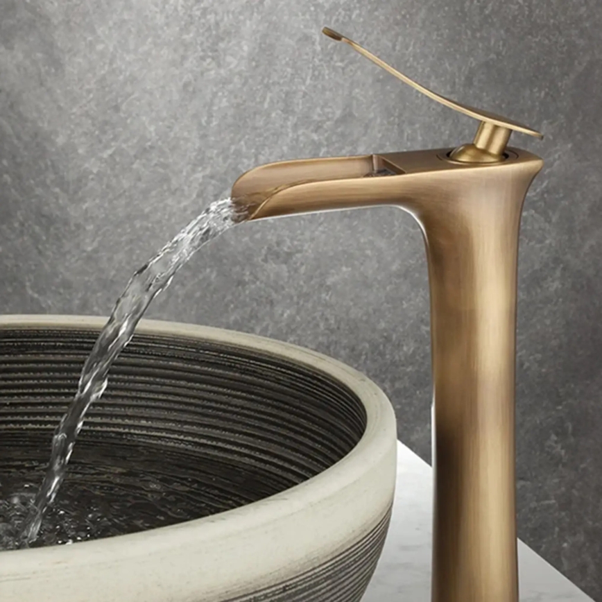 REA-B8120 - Mitigeur pour lavabo LAGUNA 30 cm, finition dorée brossée