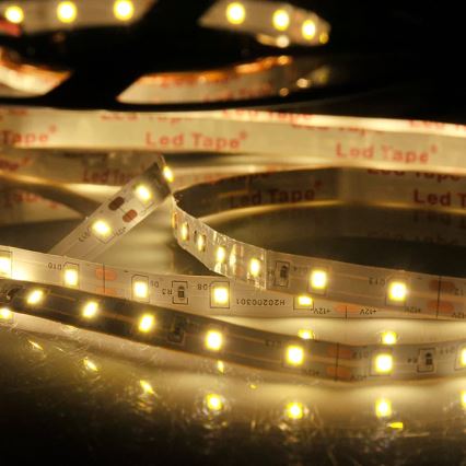 Ruban LED 5m LED/10W/12V IP20 3300K
