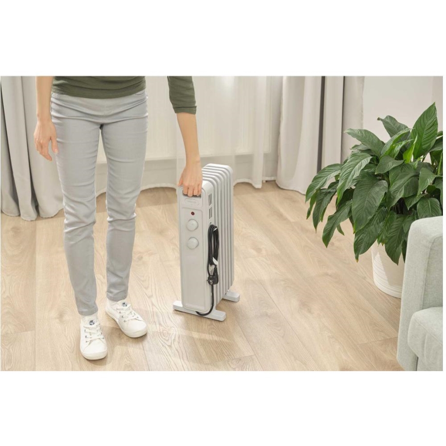 Sencor - Oliegevulde radiator met 7 ribben 600/900/1500W/230V wit