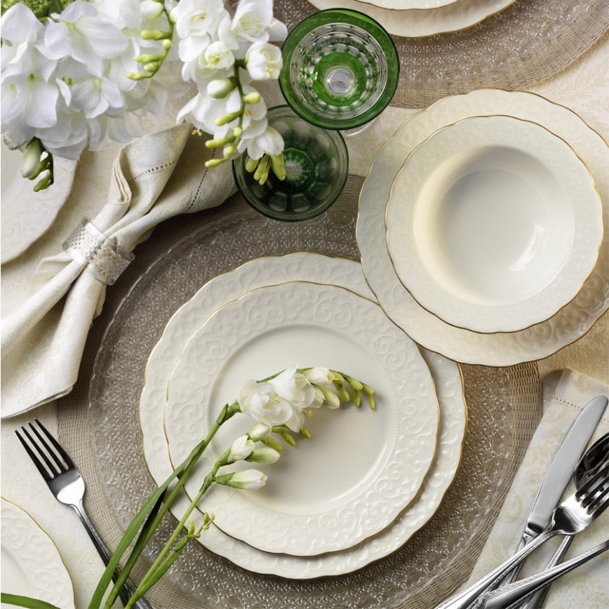 Service de table 24 pièces en porcelaine blanche, finitions dorées