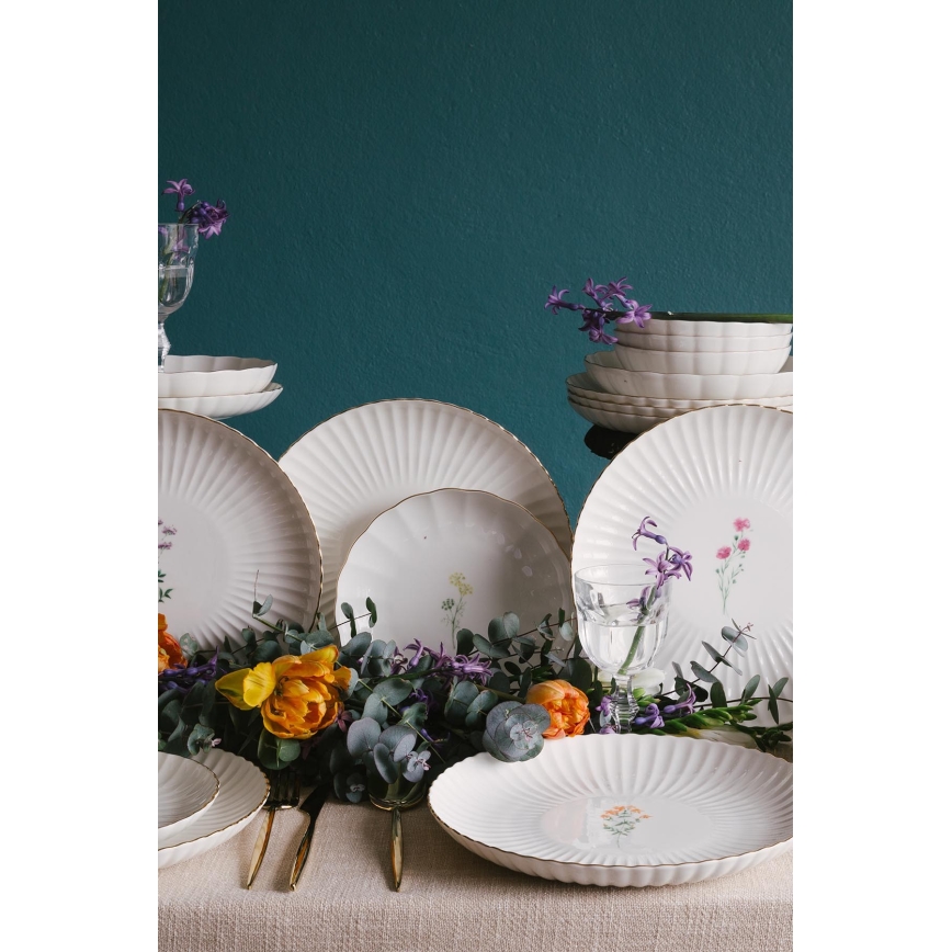 Service de table 27 pièces en porcelaine, blanc et doré