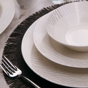 Service de table 62 pièces blanc/argenté/porcelaine