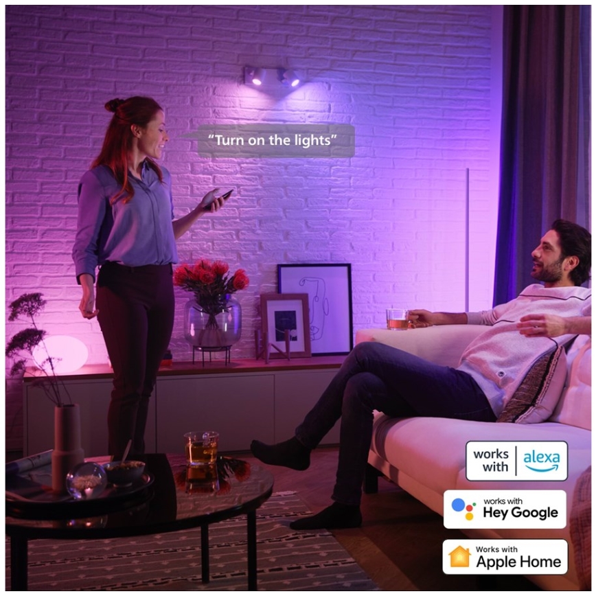 Set van 4 dimbare Philips Hue White and Color Ambiance LED RGBW-lampen GU5,3/MR16/6,3W/12V 2000-6500K