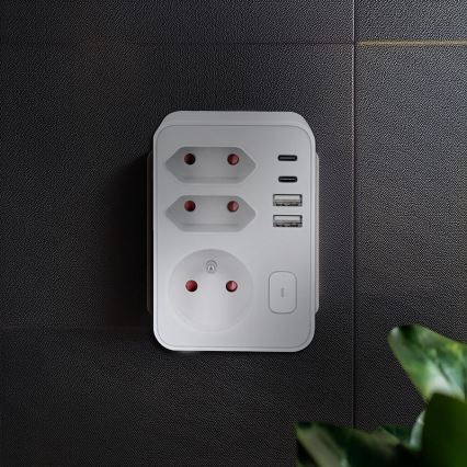 Stekkerdoos 1x16A+2x 2,5A met 2xUSB A+C lader, wit