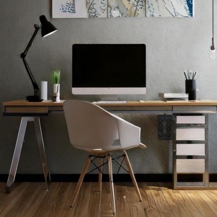 Verlengsnoer met schakelaar en overspanningsbeveiliging, 8 stopcontacten (Type E) + 1xUSB-A + 1xUSB-C, 2m, zwart