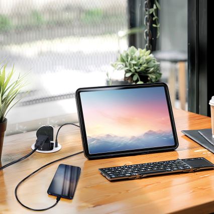 Borne de prises pour plateau de table 1x230V + USB-C Power Delivery argent/noir