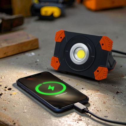 Projecteur LED rechargeable 10 W / 3,7 V / 4400 mAh