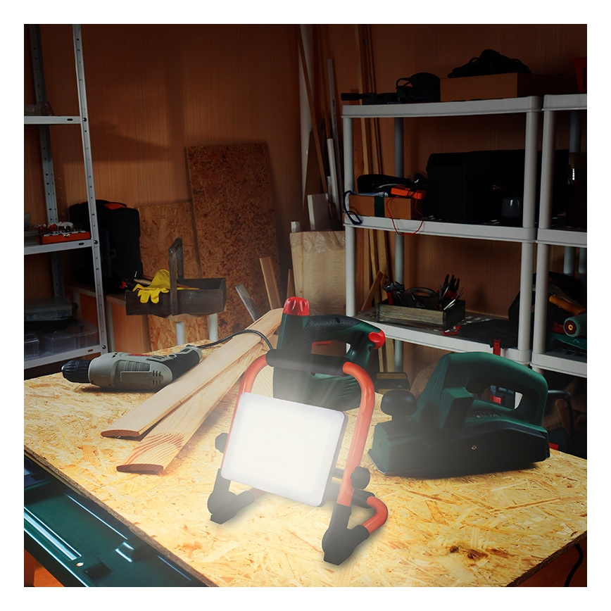 LED-schijnwerper met statief LED/30W/230V 4000K IP65