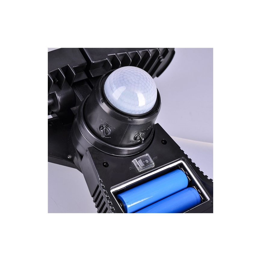 LED Solar schijnwerper met sensor 2000mAh LED/8W/3,7V IP44