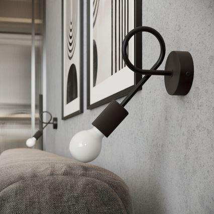 Applique murale LEVAR 1xE27/15W/230V noir