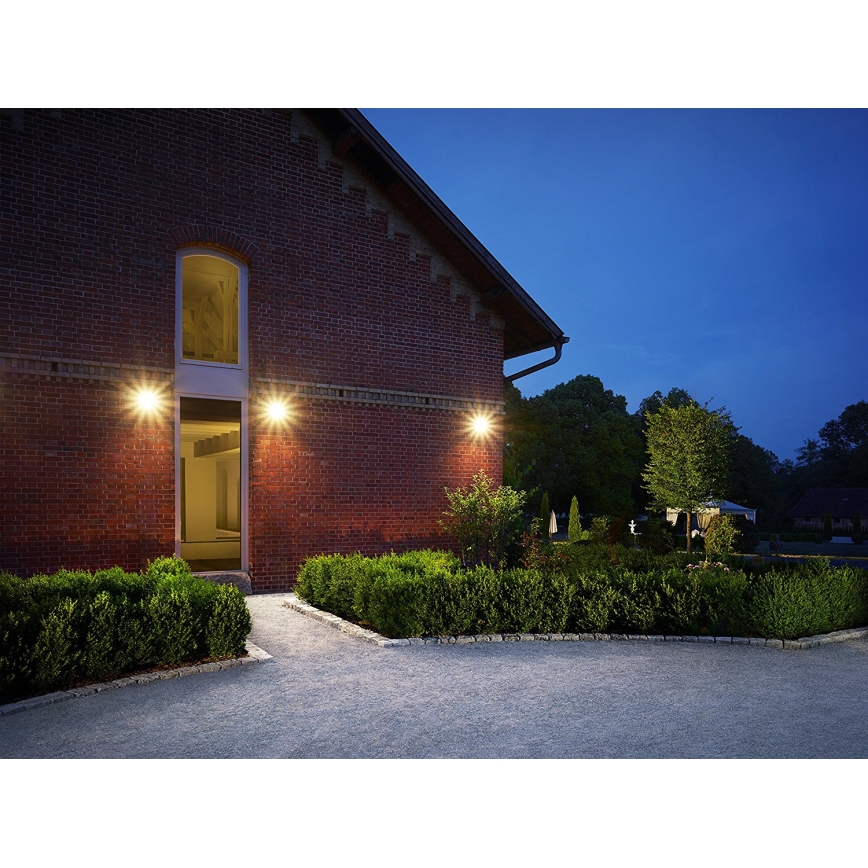 Steinel 052546 - Projecteur LED avec détecteur LS150LED LED/20,5W/230V noir IP44