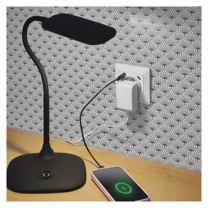 Stopcontact met USB-A en USB-C