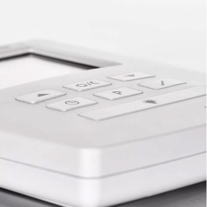 Thermostat programmable 230V+2xAA