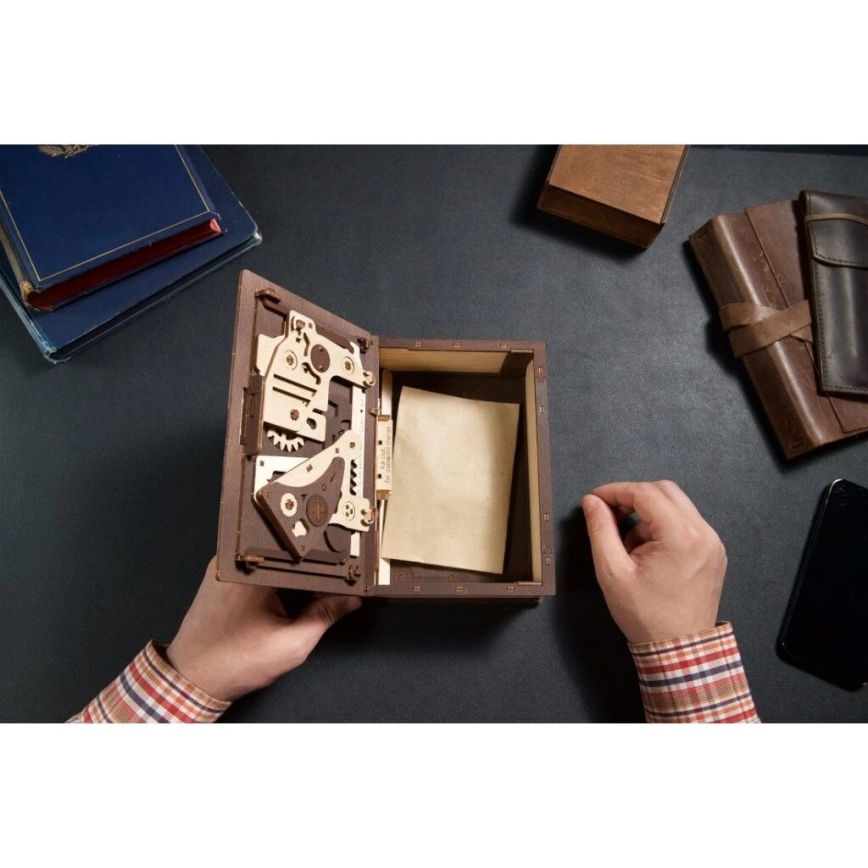 Ugears - puzzle mécanique 3D en bois Livre des secrets