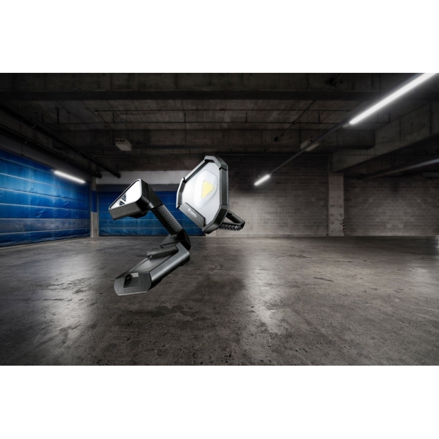 Varta 18647101401 - Draagbare LED Zaklamp WORK FLEX LED/12W/5V 5200mAh IP54