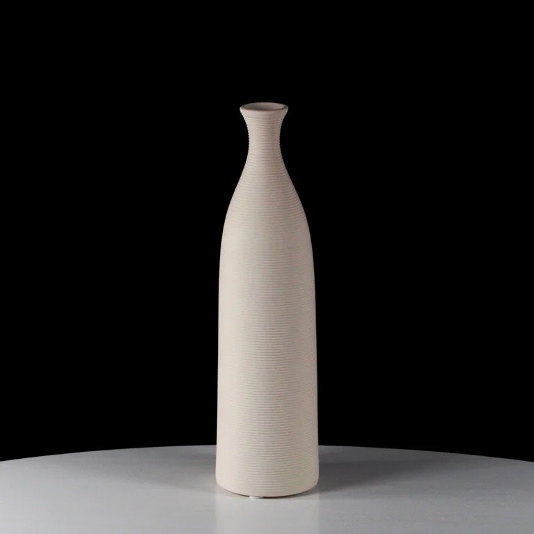 Vase en céramique blanc, hauteur 33 cm