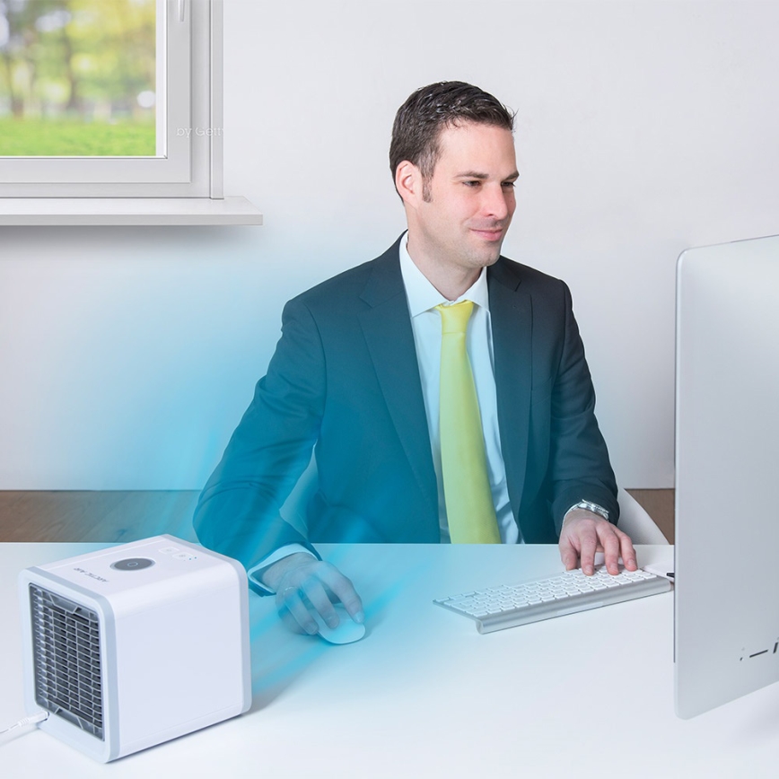 Ventilateur portable avec refroidissement