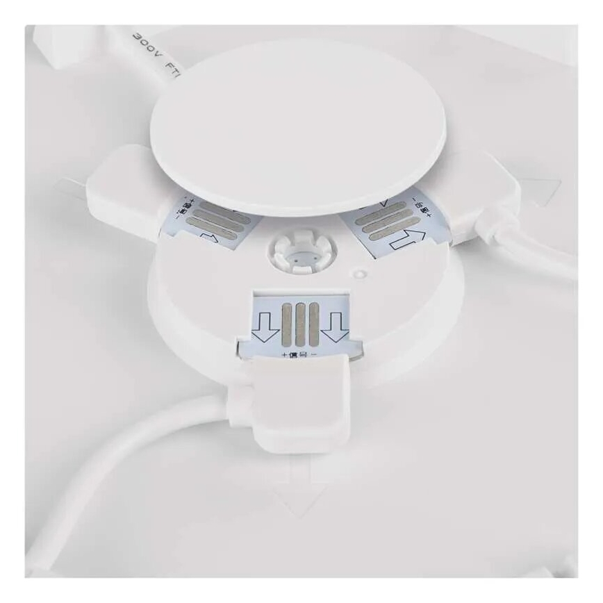 SET 3x LED RGBIC+CCT Dimbaar lichtpaneel - verlenging 3xLED/1,8W/230V Wi-Fi Tuya