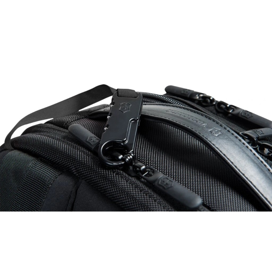 Victorinox - Laptoprugzak 15,6" Essentials 22 l zwart
