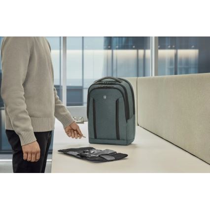 Victorinox - Sac à dos pour ordinateur portable 15" Altmont Professional Deluxe Travel 25 l vert
