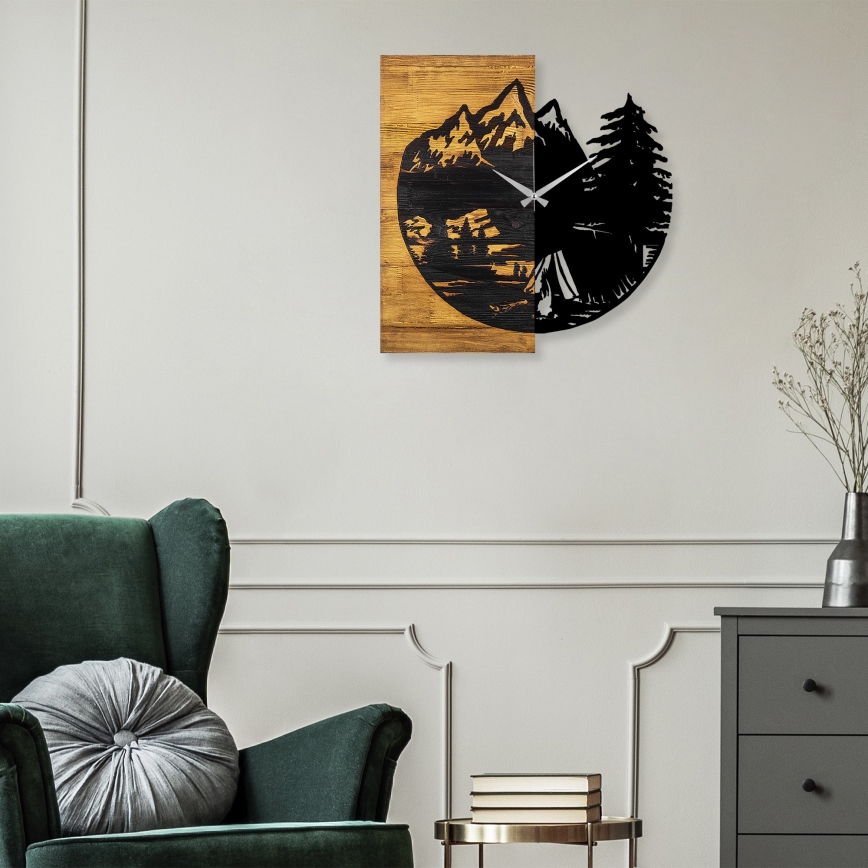 Wand klok 56x58 cm 1xAA hout/metaal