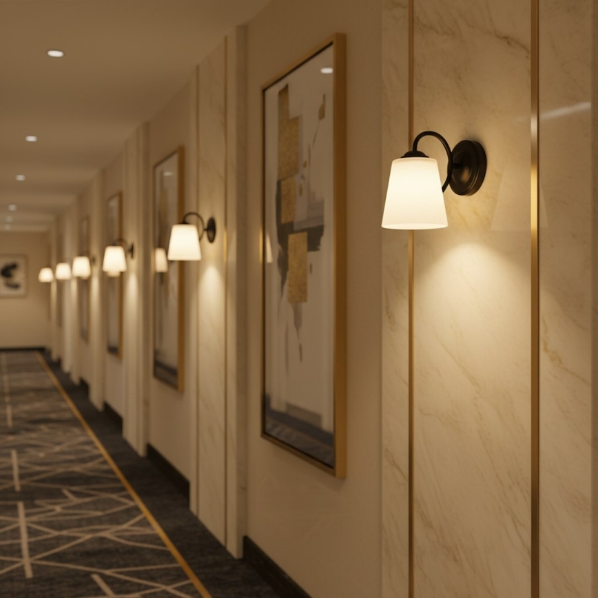 Wandlamp PAFOS 1xE27/15W/230V zwart