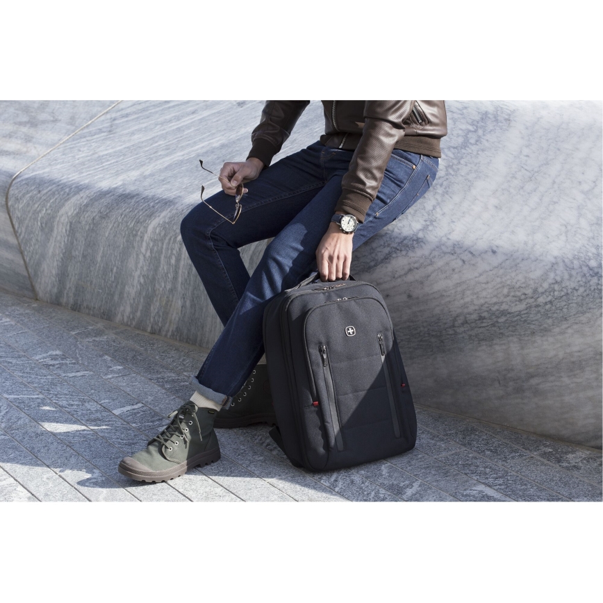 Wenger - Laptoprugzak 16 l 16" met tabletvak 12" Stad Traveler zwart