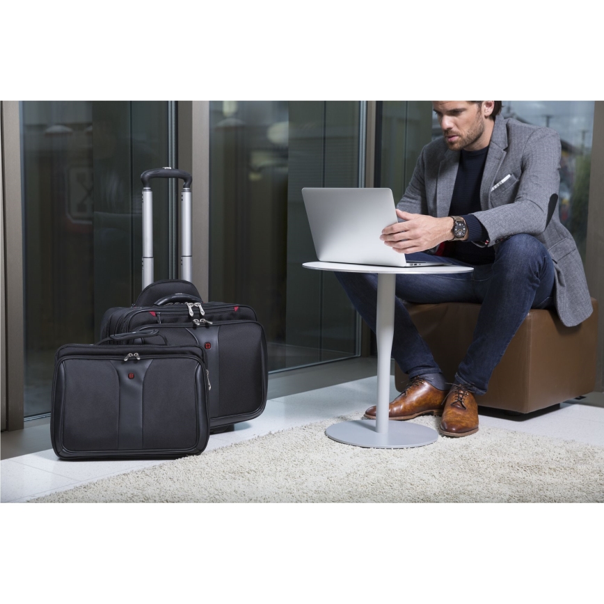 Wenger - Reiskoffer op wieltjes 25 l 17 + laptoptas 15,6 Patriot zwart