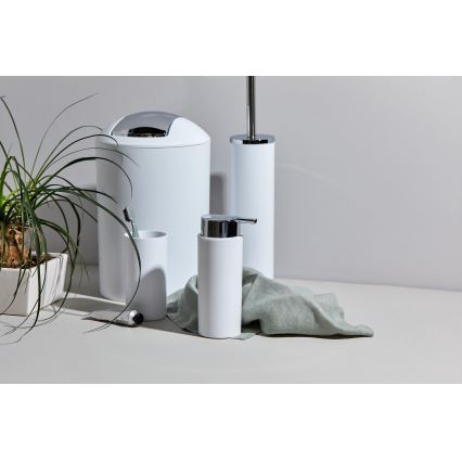 WENKO 24077800 - Set CALVO 6,5x13 cm wit/glanzend chroom