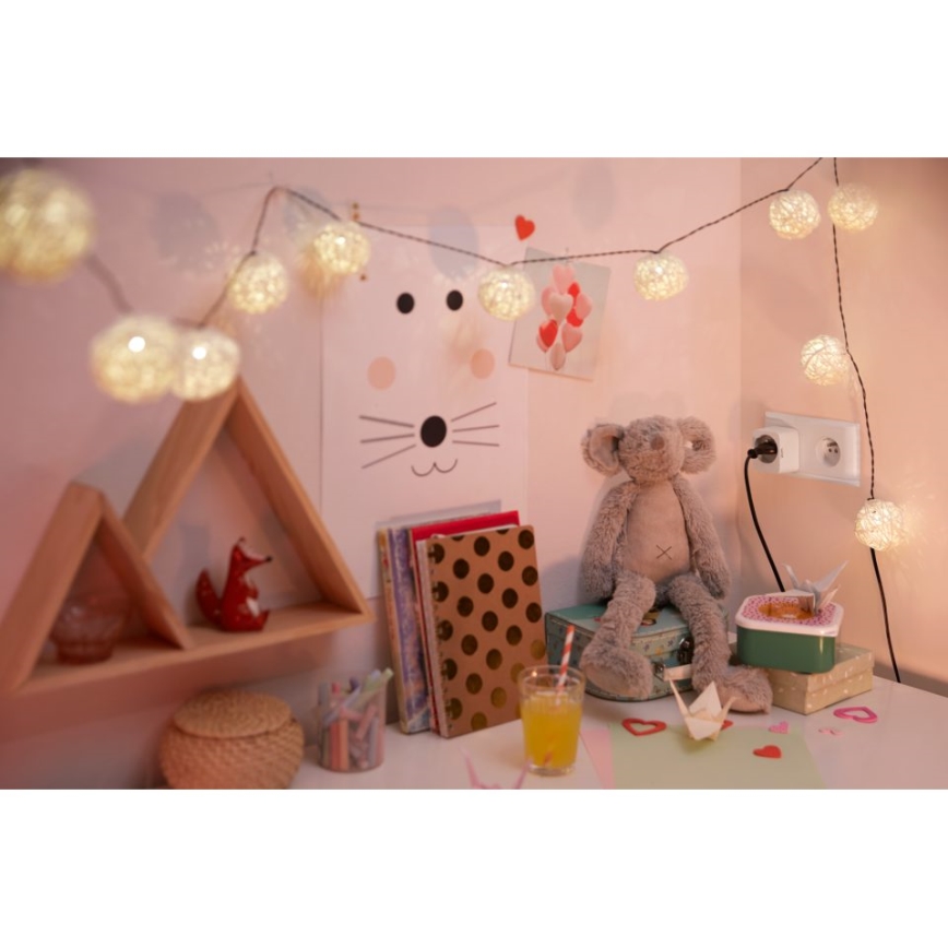 WiZ - Prise connectée F 2300W + powermeter Wi-Fi SCHUKO