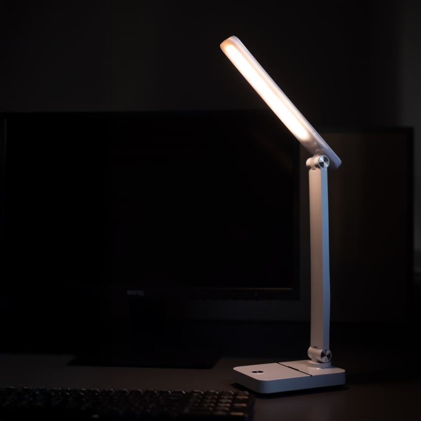 Zuma Line - Lampe de table rechargeable LED/8W/1200 mAh 3000/4500/6000K blanc